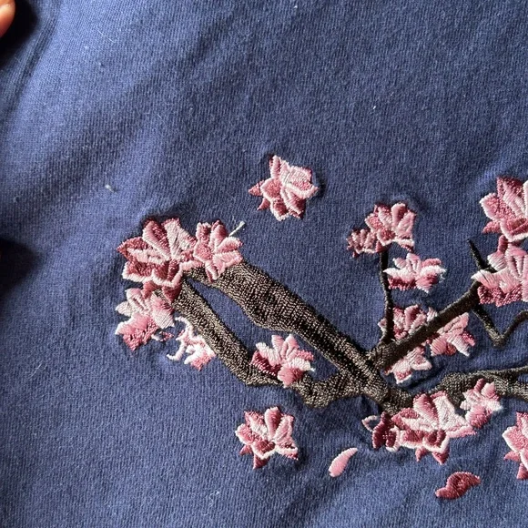 Box Lunch Disney Mushu Mulan Floral Women T-Shirt Large - Picture 8 of 10